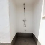 Apartment R-60-b Modern